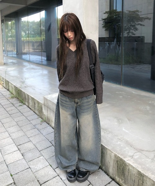 anyonemore(エニワンモア)の「ビンテージウォッシングバルーンワイドデニムパンツ(デニムパンツ・レディース・ブラック/ブルー・SMALL/MEDIUM/LARGE)」の19枚目の写真