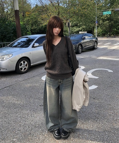 anyonemore(エニワンモア)の「ビンテージウォッシングバルーンワイドデニムパンツ(デニムパンツ・レディース・ブラック/ブルー・SMALL/MEDIUM/LARGE)」の15枚目の写真