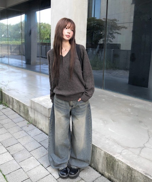 anyonemore(エニワンモア)の「ビンテージウォッシングバルーンワイドデニムパンツ(デニムパンツ・レディース・ブラック/ブルー・SMALL/MEDIUM/LARGE)」の17枚目の写真