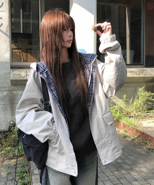 anyonemore(エニワンモア)の「ビンテージウォッシングバルーンワイドデニムパンツ(デニムパンツ・レディース・ブラック/ブルー・SMALL/MEDIUM/LARGE)」の4枚目の写真