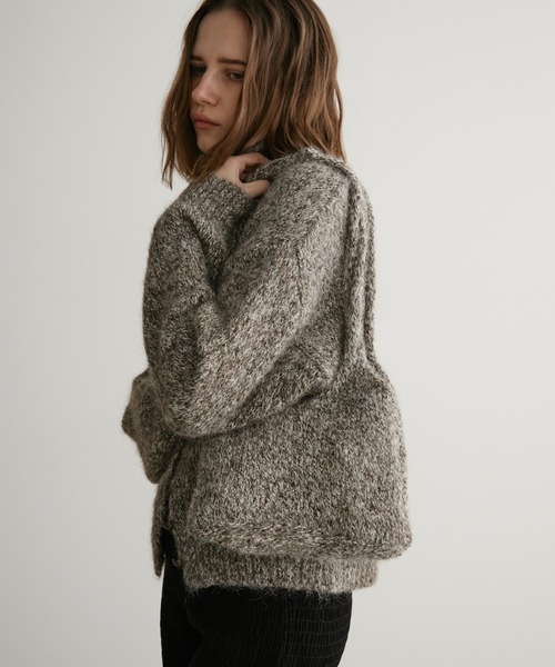 LOSCa（ロスカ）の「ハイネック多ボタンカーディガン/ポシェット付き（ニット/セーター・レディース・モカ/ナチュラル・FREE）」の18枚目の写真