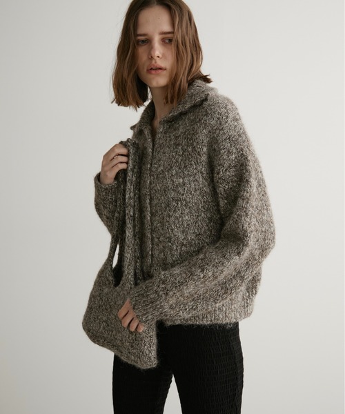 LOSCa（ロスカ）の「ハイネック多ボタンカーディガン/ポシェット付き（ニット/セーター・レディース・モカ/ナチュラル・FREE）」の17枚目の写真