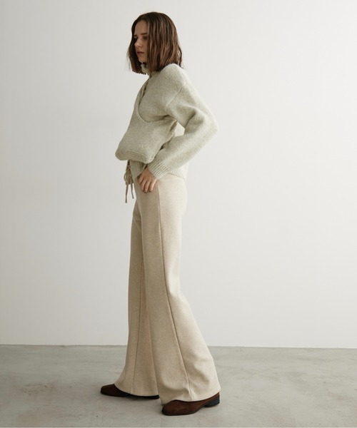 LOSCa（ロスカ）の「ハイネック多ボタンカーディガン/ポシェット付き（ニット/セーター・レディース・モカ/ナチュラル・FREE）」の11枚目の写真