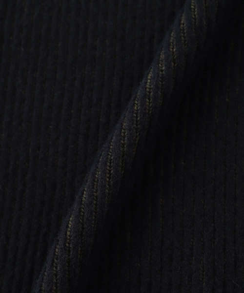 C.P. COMPANY（シーピーカンパニー）の「C.P. Company / シーピーカンパニー KNW CREW NECK IN FLEECE KNIT（ニット/セーター・メンズ・カーキ・X-SMALL/SMALL/MEDIUM/LARGE）」の2枚目の写真