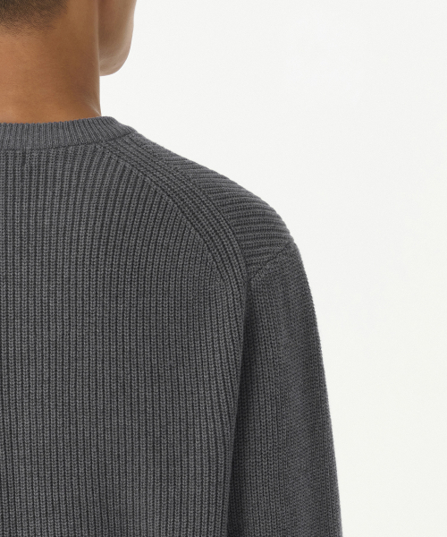 MUSINSA STANDARD（ムシンサスタンダード）の「コットンリブクルーネックニット[グレー]（ニット/セーター・メンズ・その他・SMALL/MEDIUM/LARGE/X-LARGE/XX-LARGE）」の4枚目の写真