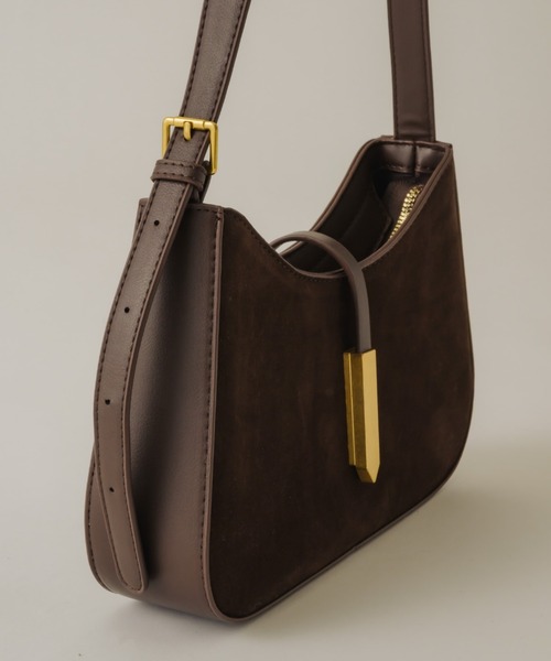 NEUNA(ヌナ)の「ラウンドスエードハンドバッグ(ハンドバッグ・レディース・ブラック/キャメル/ブラウン・FREE)」の6枚目の写真