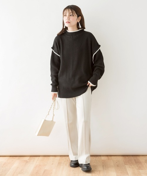 MARAI(マーライ)の「ハイネック配色ボリュームニット(ニット/セーター・レディース・ブラック/グレイッシュベージュ・LL~3L/4L~5L/M~L)」の10枚目の写真