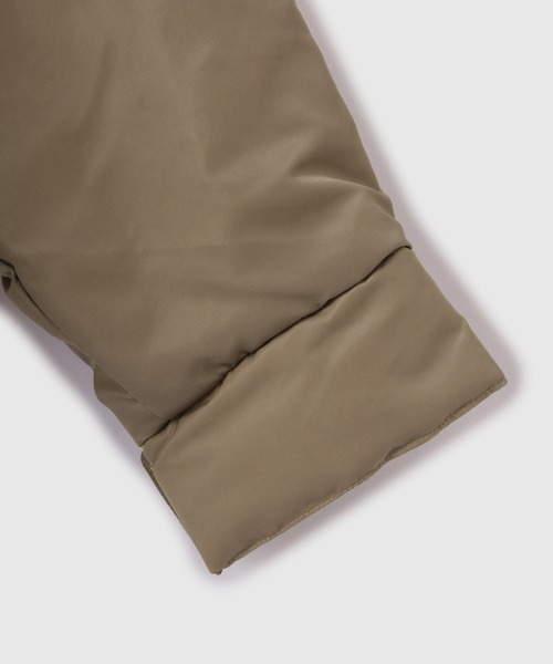 VICKY（ビッキー）の「ナイロン中綿フードMA-1ジャケット≪手洗い可能≫（MA-1・レディース・ブラック/カーキ/ベージュ・M）」の7枚目の写真