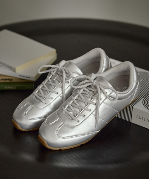 セール】シルバー＆スエードライクフラットスニーカー（スニーカー