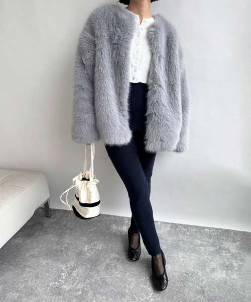 EDIT. FOR LULU（エディットフォールル）の「【GHOSPELL/ゴスペル】Rylee Faux Fur Coat（その他アウター・レディース・チャコールグレー・FREE）」の2枚目の写真