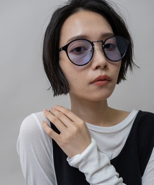 Munich（ミューニック）の「シンボストンフレームサングラス（サングラス・レディース・ベージュ/ブラック/ライトグリーン/ブラウン・FREE）」の2枚目の写真