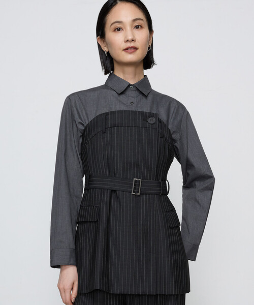 COMME CA(コムサ)の「〔 TALLサイズ 〕 【セットアップ対応】ストレッチトロ ビスチェ付きブラウス(シャツ/ブラウス・レディース・ブラック/チャコール・15号/13号)」の2枚目の写真