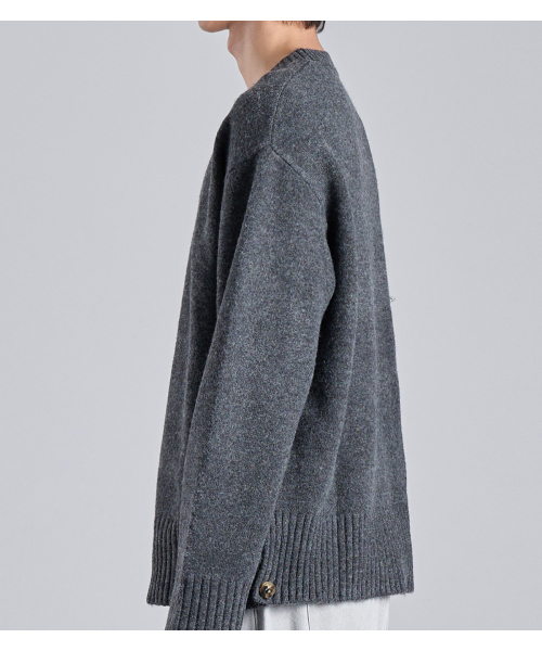 BUTTON SEOUL（ボタンソウル）の「センターピンタックポイントニット（チャコール）（ニット/セーター・メンズ・その他・MEDIUM/LARGE/X-LARGE）」の4枚目の写真