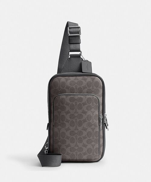 COACH（コーチ）の「フェリックス スリング バッグ・シグネチャー キャンバス（ボディバッグ/ウエストポーチ・メンズ・グレー系その他・ONE）」の2枚目の写真