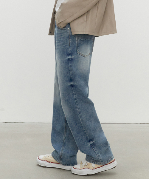 DECET(デケト)の「Mid Rise Wide Jeans DCPT027HLBlue(デニムパンツ・レディース・その他・34/32/30/26/28)」の1枚目の写真