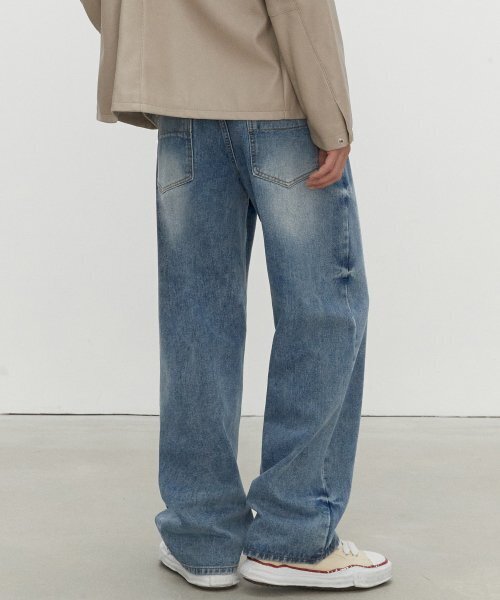 DECET(デケト)の「Mid Rise Wide Jeans DCPT027HLBlue(デニムパンツ・レディース・その他・34/32/30/26/28)」の9枚目の写真