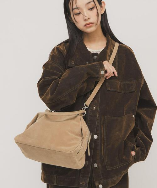 KBF(ケイビーエフ)の「ドロップファスナーデザインボストンBAG(ボストンバッグ・レディース・ベージュ/ダークブラウン・ONE)」の17枚目の写真