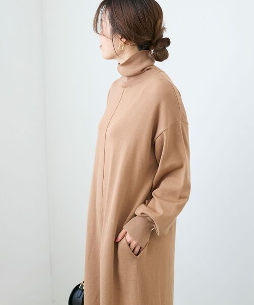 le.coeur blanc(ルクールブラン)の「ウォッシャブルハイネックニットワンピース(ワンピース・レディース・ブラック/キャメル/ボルドー・38)」の22枚目の写真