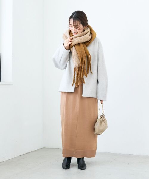 le.coeur blanc(ルクールブラン)の「ウォッシャブルハイネックニットワンピース(ワンピース・レディース・ブラック/キャメル/ボルドー・38)」の15枚目の写真