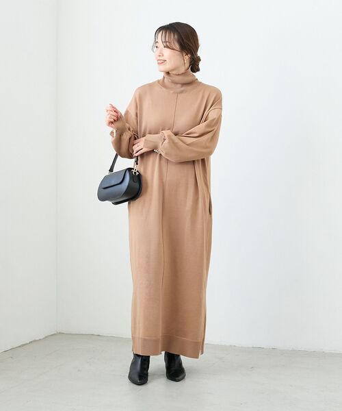 le.coeur blanc(ルクールブラン)の「ウォッシャブルハイネックニットワンピース(ワンピース・レディース・ブラック/キャメル/ボルドー・38)」の16枚目の写真