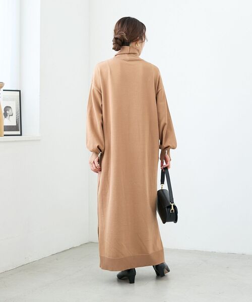 le.coeur blanc(ルクールブラン)の「ウォッシャブルハイネックニットワンピース(ワンピース・レディース・ブラック/キャメル/ボルドー・38)」の18枚目の写真