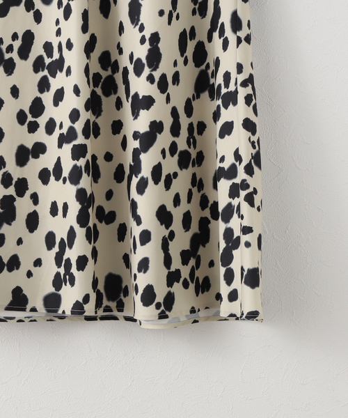 JOURNAL STANDARD(ジャーナルスタンダード)の「ダルメシアンガラスカート(スカート・レディース・ブラック/ベージュ・FREE)」の4枚目の写真