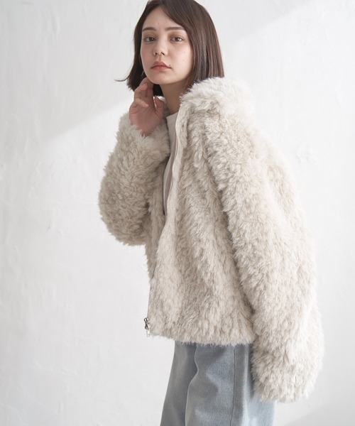 notch.（ノッチ）の「フェイクファーショートジャケット（その他アウター・レディース・アイボリー/グレー/ブラウン・M）」の2枚目の写真