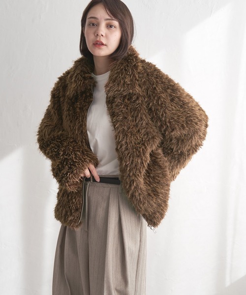 notch.(ノッチ)の「フェイクファーショートジャケット(その他アウター・レディース・アイボリー/グレー/ブラウン・M)」の12枚目の写真