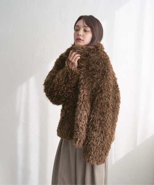 notch.(ノッチ)の「フェイクファーショートジャケット(その他アウター・レディース・アイボリー/グレー/ブラウン・M)」の14枚目の写真