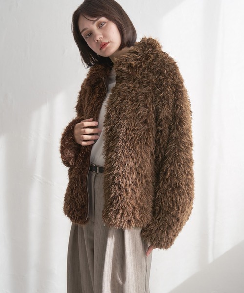 notch.(ノッチ)の「フェイクファーショートジャケット(その他アウター・レディース・アイボリー/グレー/ブラウン・M)」の16枚目の写真