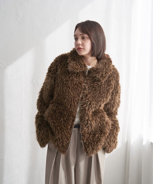 notch.(ノッチ)の「フェイクファーショートジャケット(その他アウター・レディース・アイボリー/グレー/ブラウン・M)」の20枚目の写真