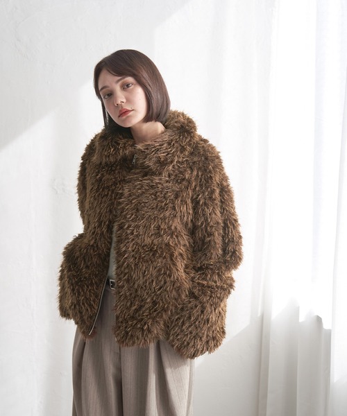 notch.(ノッチ)の「フェイクファーショートジャケット(その他アウター・レディース・アイボリー/グレー/ブラウン・M)」の21枚目の写真