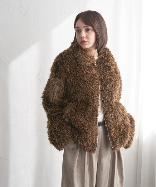 notch.(ノッチ)の「フェイクファーショートジャケット(その他アウター・レディース・アイボリー/グレー/ブラウン・M)」の22枚目の写真