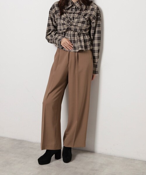 ESPERANZA(エスペランサ)の「ゆる傾斜ショートブーツ(ブーツ・レディース・アイボリー/ブラック/ブラック系・S/M/L/LL)」の11枚目の写真