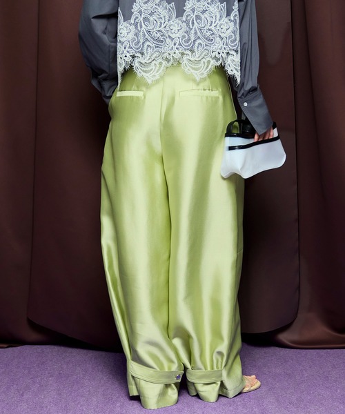 MAISON SPECIAL(メゾンスペシャル)の「Flight Satin Wide Pants/フライトサテンワイドパンツ(その他パンツ・レディース・グリーン/ピンク/ブラック・38/36)」の19枚目の写真