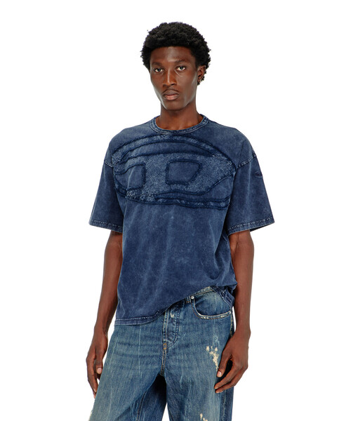 DIESEL（ディーゼル）の「メンズ Tシャツ T-BOXT-DEN（Tシャツ/カットソー・メンズ・ブラック/ブルー系その他・X-SMALL/XX-LARGE/XXX-LARGE/LARGE/SMALL/MEDIUM/X-LARGE）」の2枚目の写真