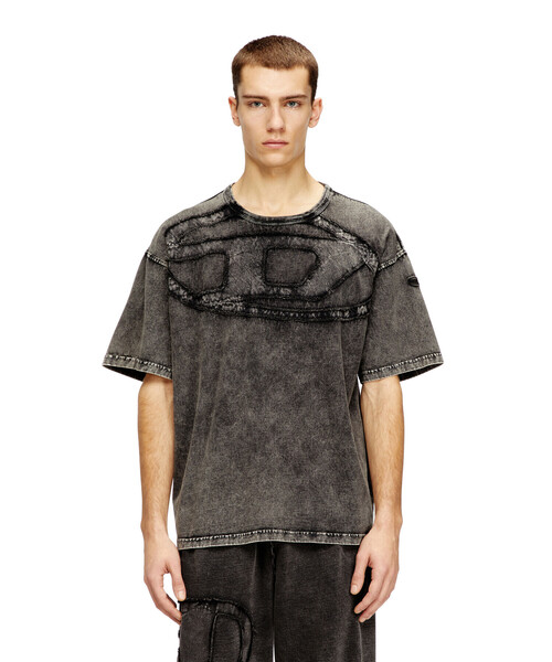 DIESEL（ディーゼル）の「メンズ Tシャツ T-BOXT-DEN（Tシャツ/カットソー・メンズ・ブラック/ブルー系その他・X-SMALL/XX-LARGE/XXX-LARGE/LARGE/SMALL/MEDIUM/X-LARGE）」の11枚目の写真