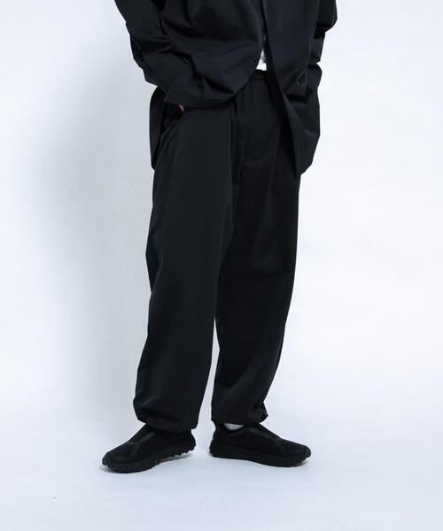 EKAL（エカル）の「SOLOTEXツイルイージートラウザー（その他パンツ・メンズ・ブラック/ネイビー・MEDIUM/LARGE）」の5枚目の写真