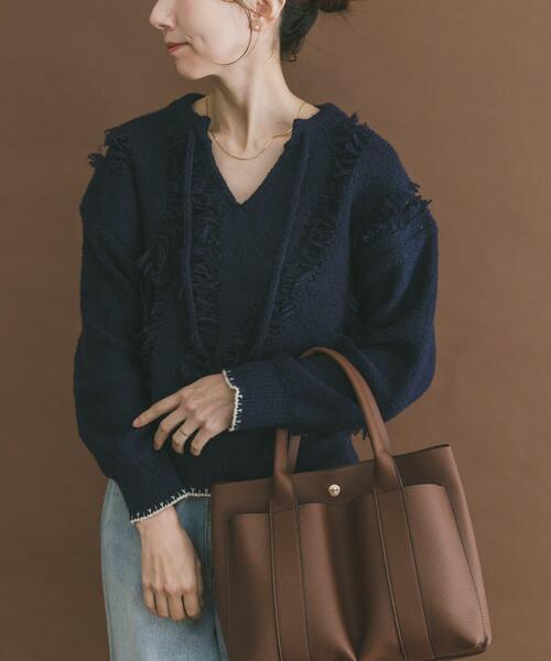ITEMS URBANRESEARCH（アイテムズ アーバンリサーチ）の「デザインスキッパーニット（ニット/セーター・レディース・ネイビー/ホワイト・FREE）」の16枚目の写真