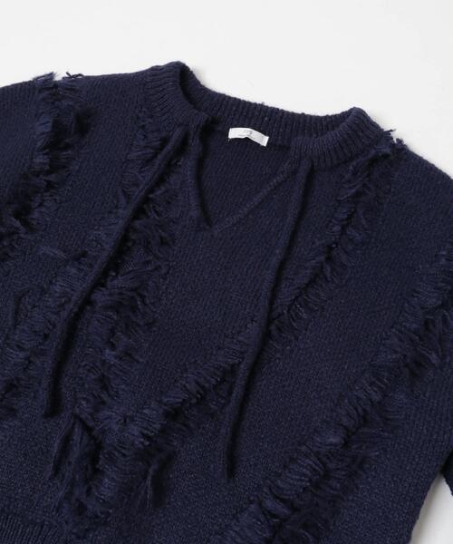 ITEMS URBANRESEARCH（アイテムズ アーバンリサーチ）の「デザインスキッパーニット（ニット/セーター・レディース・ネイビー/ホワイト・FREE）」の21枚目の写真