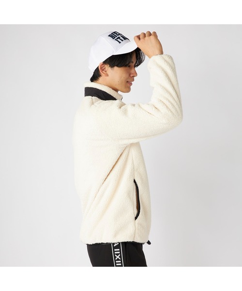 FILA(フィラ)の「FILA フィラ シャギー フリース ジャケット ブルゾン(ブルゾン・メンズ・ブラック/オフホワイト/ネイビー・M/LL/L)」の4枚目の写真