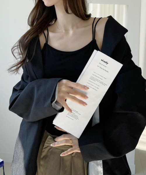 Ada.(エイダ)の「カップ付き ダブルストラップ キャミソール(キャミソール・レディース・ライトブルー/ブラック/オフホワイト/ダークブラウン・FREE)」の17枚目の写真