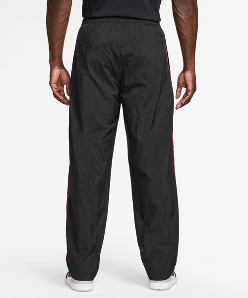 JORDAN BRAND（ジョーダンブランド）の「ジョーダン  ジョーダン SPRT CLSSC パンツ（その他パンツ・メンズ・ブラック×レッド・S/3XL/M/SS/XL/2XL/L）」の2枚目の写真