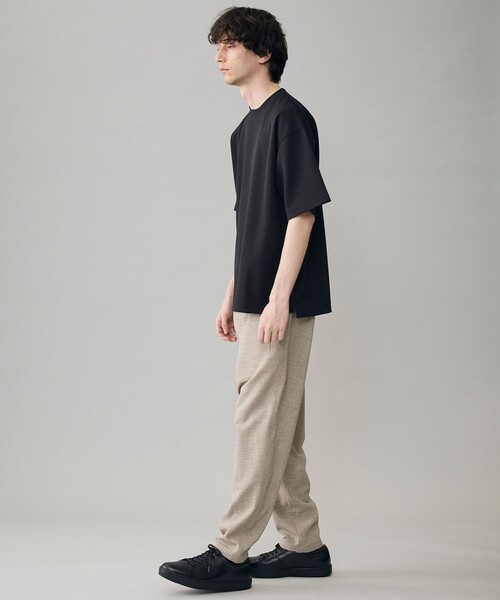 UNFILO（アンフィーロ）の「【オンオフ使える】さらさらドライ クリーンTEE（Tシャツ/カットソー・メンズ・ダークブラウン系/ブラック系/グレー系・MEDIUM/SMALL/X-LARGE/LARGE）」の4枚目の写真