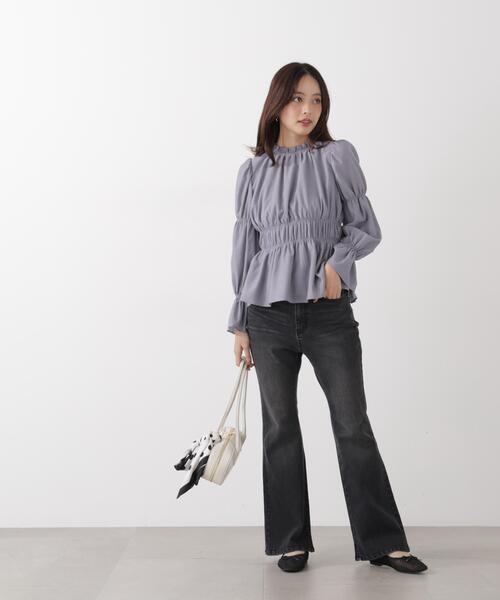 a/mie(アミー)の「<a>フレアデニム / 1216139201(デニムパンツ・レディース・ブルー/ブラック・MEDIUM/P/S/PSS/SMALL)」の7枚目の写真