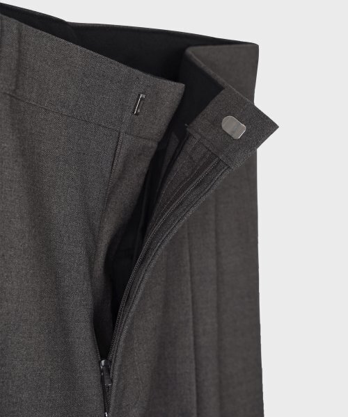 LIEU HOMME(リュウオム)の「ウールブレンドツーピンタックワイドスラックス_ダークブラウン(スラックス・メンズ・その他・L/XL/M)」の4枚目の写真