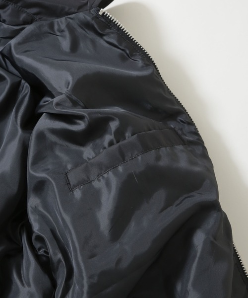 Alpha Industries（アルファインダストリーズ）の「ALPHA INDUSTRIES/別注 CWU FLIGHT JACKET（ブルゾン・メンズ・ブラック・S/M/L）」の13枚目の写真