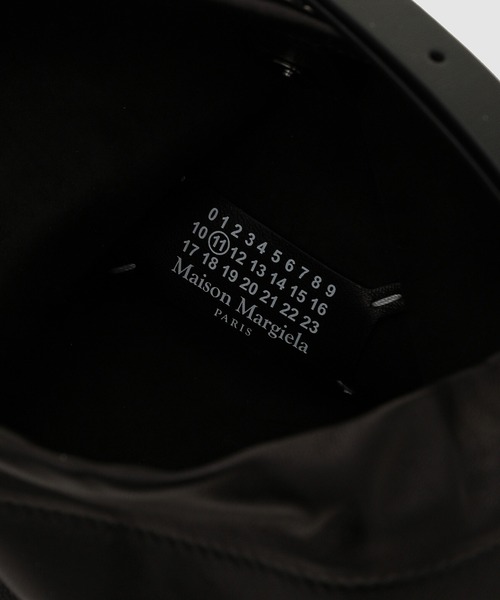 Maison Margiela（メゾンマルジェラ）の「BORSA A SPALLA（ショルダーバッグ・メンズ・その他・UNI）」の7枚目の写真