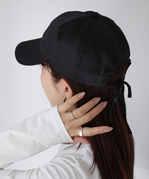 Riberry(リベリー)の「バックリボンサテンキャップ(キャップ・レディース・グレー/アイボリー/ブラック・FREE)」の9枚目の写真