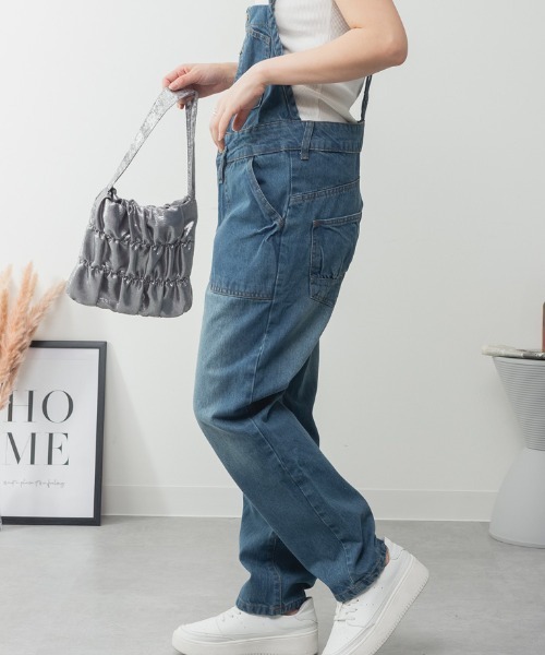 RCD(アールシーディー)の「ゆるサロペットデニムパンツ(サロペット/オーバーオール・レディース・ネイビー/ブルー/ブラック系その他2・M/L/LL/3L/4L)」の12枚目の写真
